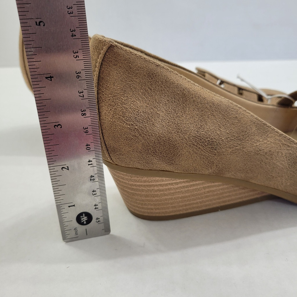 NWOT Dr. Scholl's Be Free Fisherman Wedge Pump Tan Color Size 9M - Picture 8 of 10